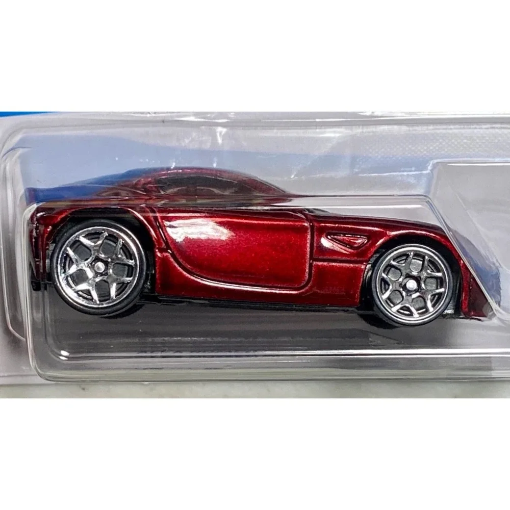 Hot Wheels Alfa Romeo 8C Competizione 156/250 Factory Fresh 7/10 NIP 1:64 2022